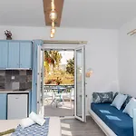 Arhontiko 2* Naxos City