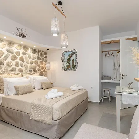 Hotel Arhontiko Naxos City