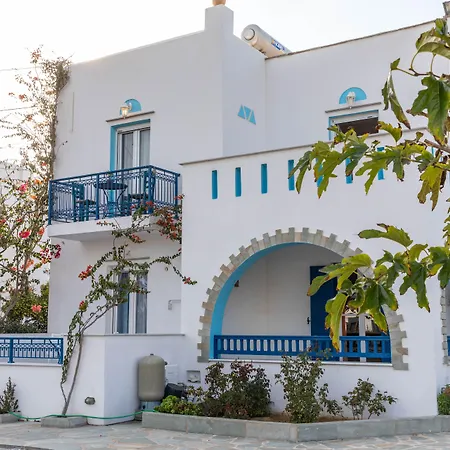 Hotel Arhontiko Naxos City