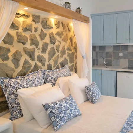 Hotel Arhontiko Naxos City