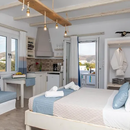 Arhontiko 2* Naxos City