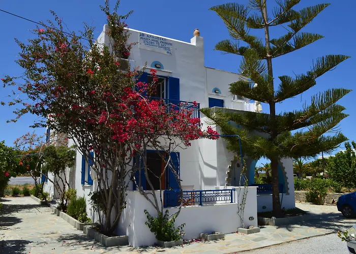 Arhontiko 2* Naxos City