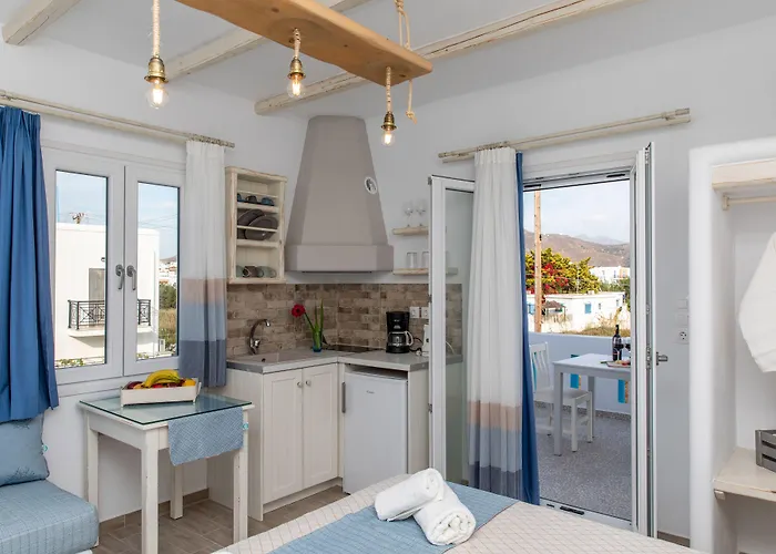 Hotel Arhontiko Naxos City