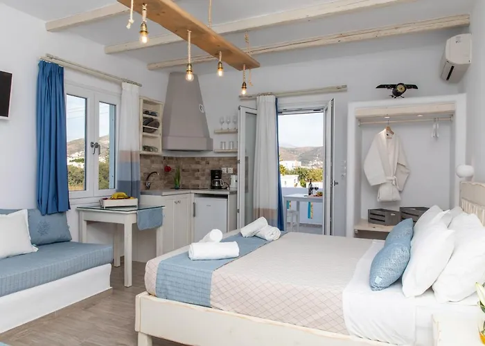 Arhontiko 2* Naxos City